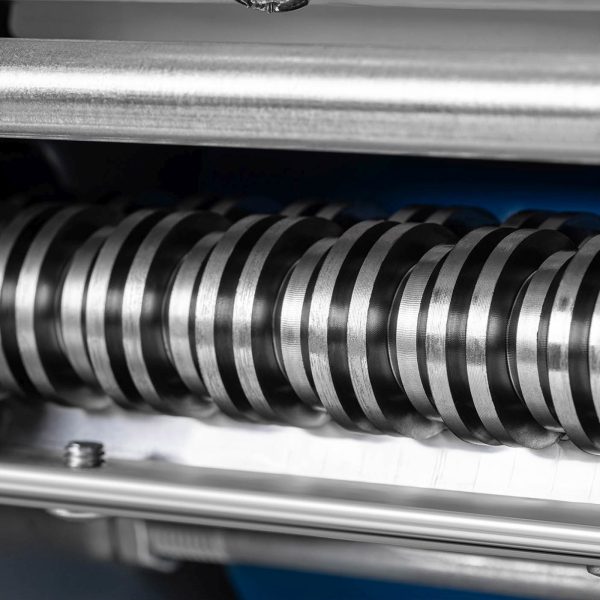 Slicer elektriskā nerūsējošā tērauda makaronu izgatavošanai 230 V 550 160 mm