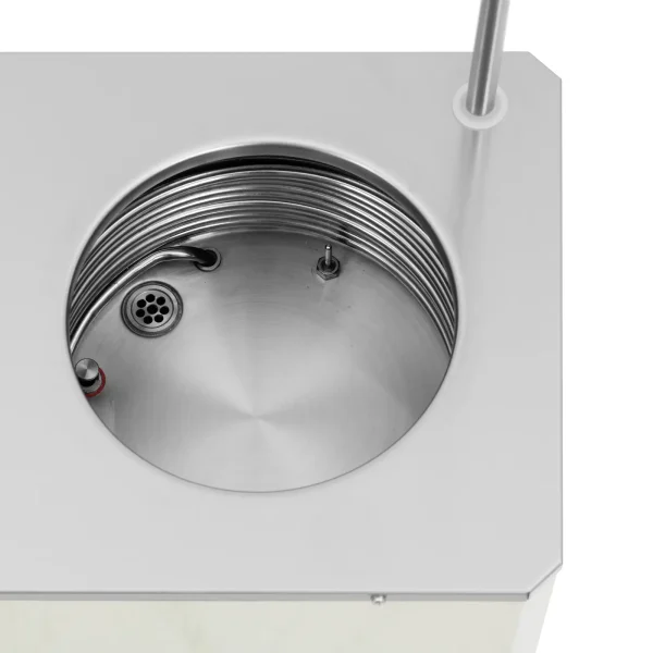 Dzesēšanas šķidrums uz nozares laboratorijas kompresoru 640 20 l/min