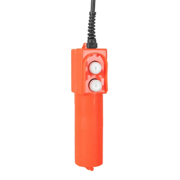 Pārklājot pacelšanas liftu ar 15 m līdz 200 kg 1500 W