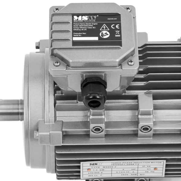 Trīsfāzes asinhronais elektromotors 2870 RPM 230/400 V 1,5 KW
