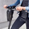 Ūdensnecaurlaidīgs hulajnogi stūres ratiņu maiss 2 l melns motorollers