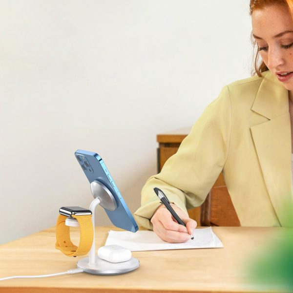 Indukcija bezvadu lādētājs ar iPhone Apple Watch AirPods White