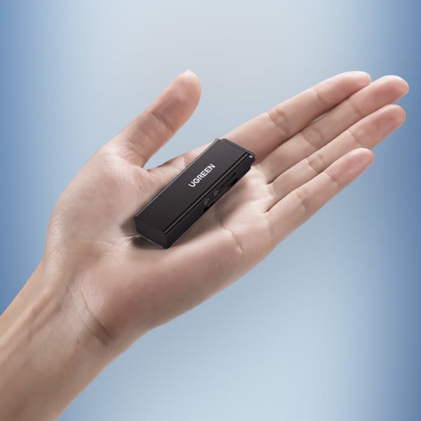 Pārnēsājams TF/SD karšu lasītājs zem USB 3.0 melna