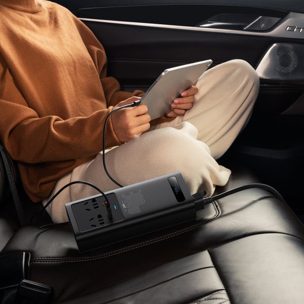 CAR 12V strāvas sprieguma pārveidotājs - 220V IGBT 300W (CN/Eu spraudnis) melns