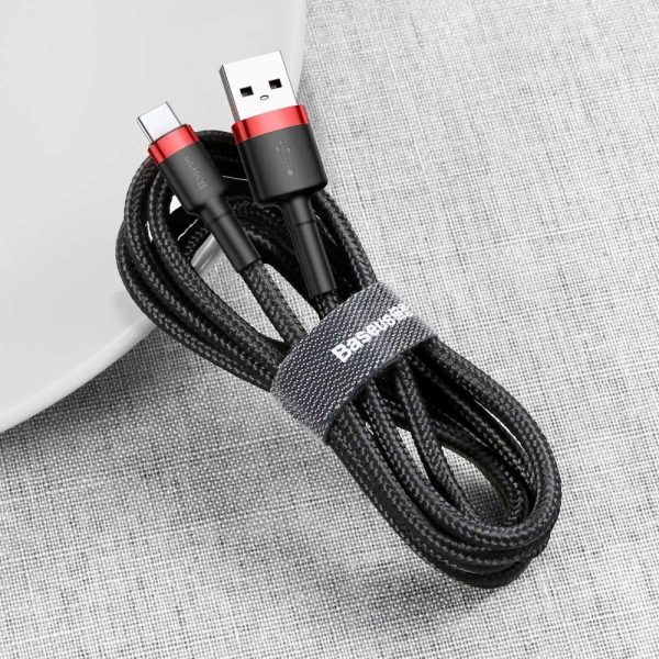 Izturīgs elastīgs USB-C QC3.0 2A 2A melnā un sarkanā kabeļa kabelis