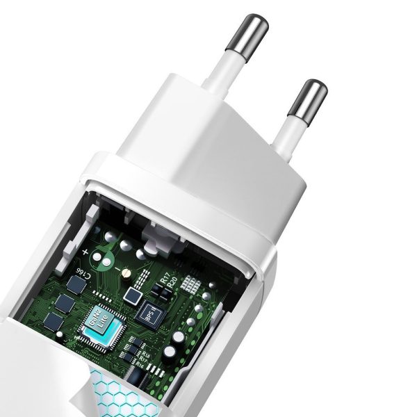 Fast Gan2 Pro USB USB-C QC PD 65W White Charger