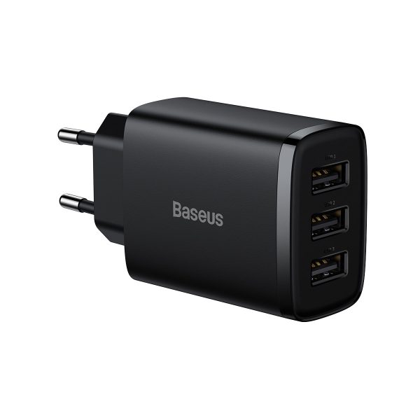 Kompakts 3x USB 17W melnais lādētājs