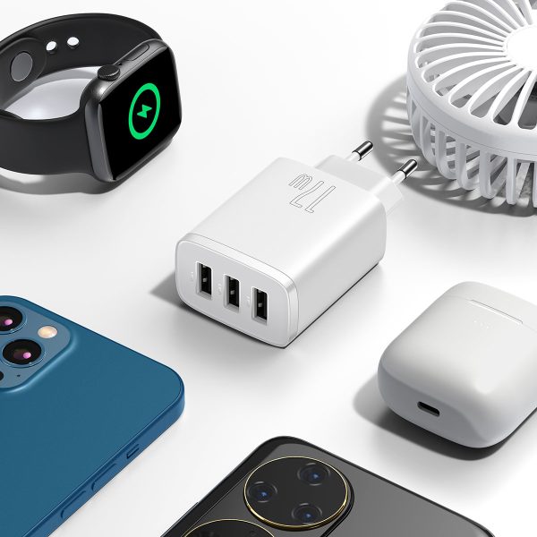 Kompakts 3x USB 17W baltais lādētājs