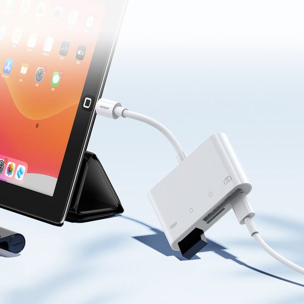 Rumbas adaptera karšu lasītāja iPhone OTG Lightning - USB SD TF balto karšu lasītājs