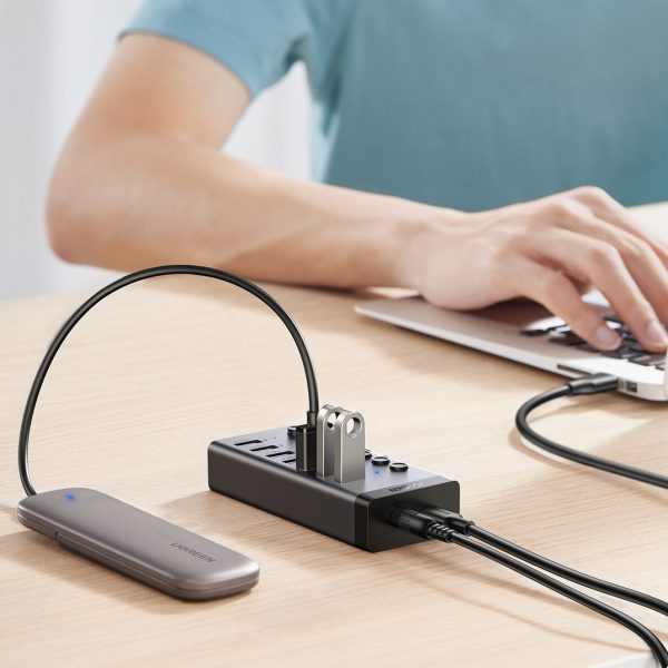 7in1 daudzfunkcionāls centrmezgls USB -C izplatītājs - 7x USB 3.0 PD DC 12V pelēks