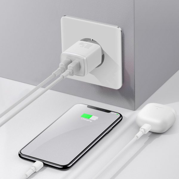 Mazs kompakts 2x USB 10.5W baltais lādētājs