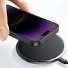 Stingrs korpuss ar želejas rāmi un iebūvētu iPhone 14 pro melno stendu
