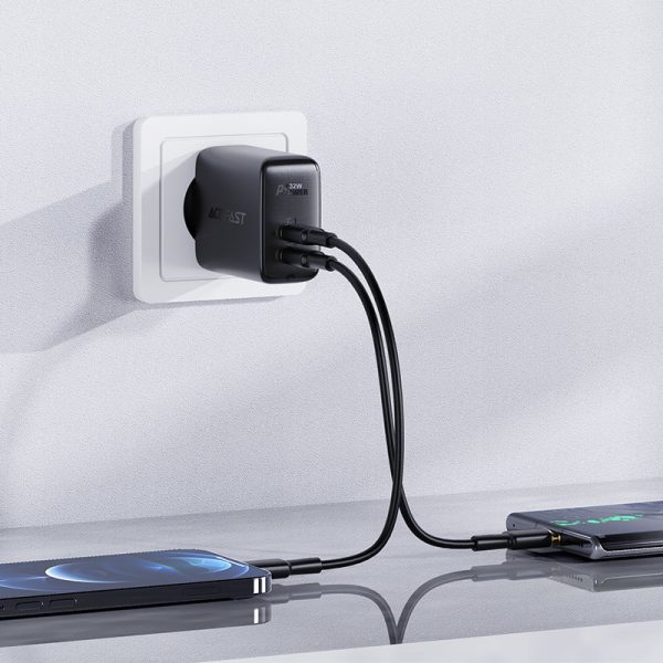 USB-C USB 32W PPS PD QC 3.0 AFC FCP melnais lādētājs