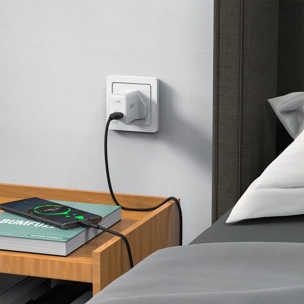 Angļu lādētājs Gan USB-C 30W Q3 3.0 AFC FCP UK spraudnis balts
