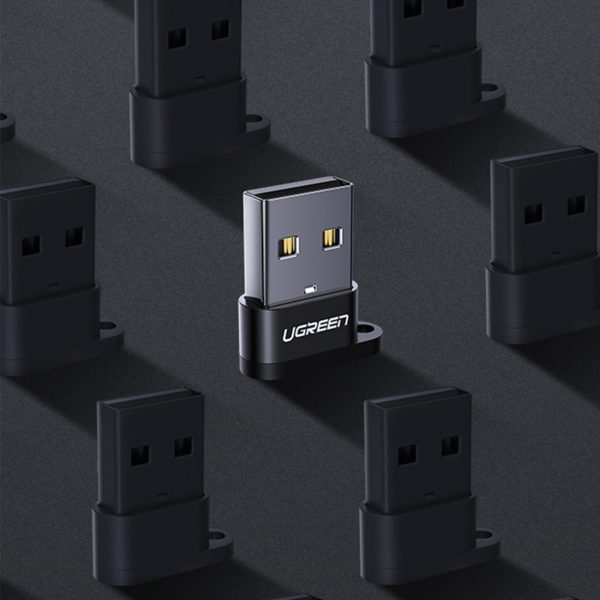 Adaptera adaptera ligzda no USB-C spraudņa uz USB melna