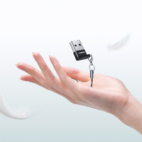 Adaptera adaptera ligzda no USB-C spraudņa uz USB melna