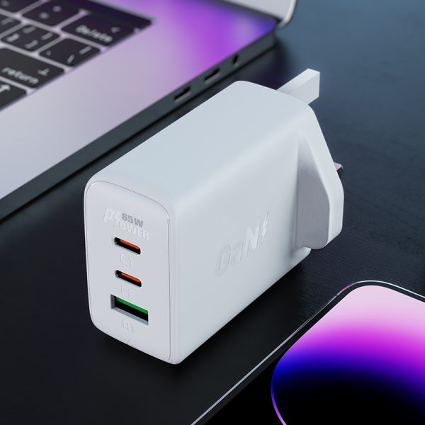 Tīkla lādētāja angļu spraudnis GAN 65W 1X USB 2X USB-C PD White