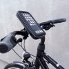 Tālruņa korpuss ar rokturi uz velosipēda roktura ar augstu motorolleru