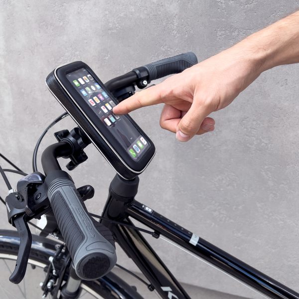 Tālruņa korpuss ar rokturi uz velosipēda roktura ar augstu motorolleru