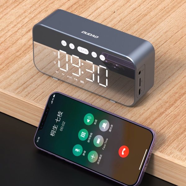 6in1 pulksteņa modinātājs FM Bluetooth skaļrunis Aux karšu lasītājs TF SD sudrabs