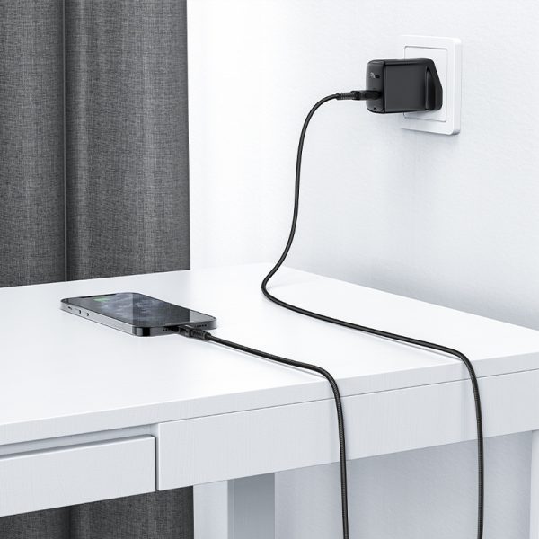 MFI kabeļa kabelis iPhone USB - zibens 2,4A 1,8 m melns