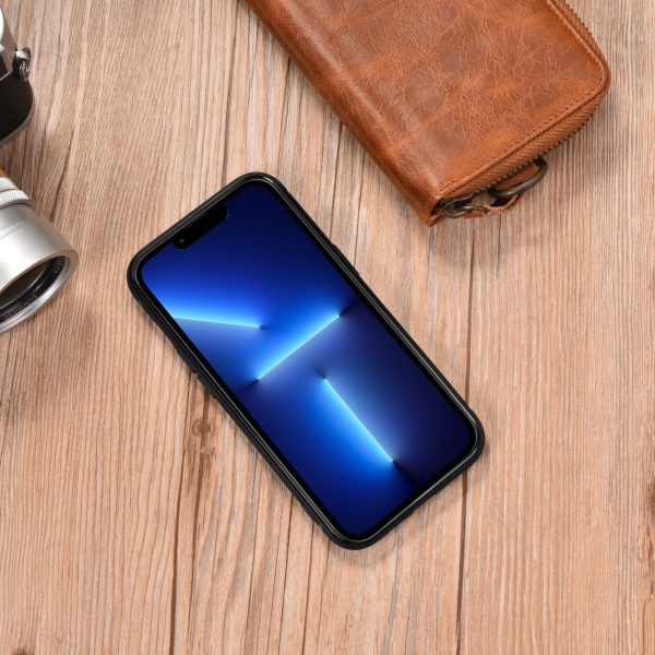 Korpuss, kas pārklāts ar dabīgu ādu iPhone 14, kā arī ādas eļļas vasks, gaiši brūns