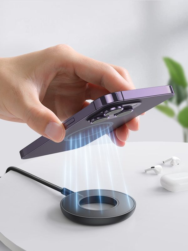 Bezvadu magnētiskais lādētājs 15W ar USB / USB-C melno kabeli