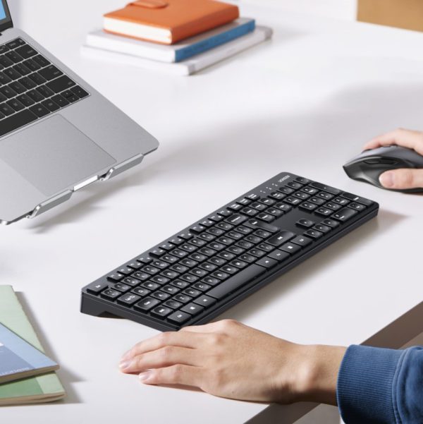 Bezvadu peles un datora tastatūra 2,4 GHz melna