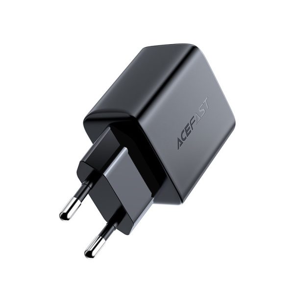 Ātra USB-C 20W Power nodrošina balto lādētāju