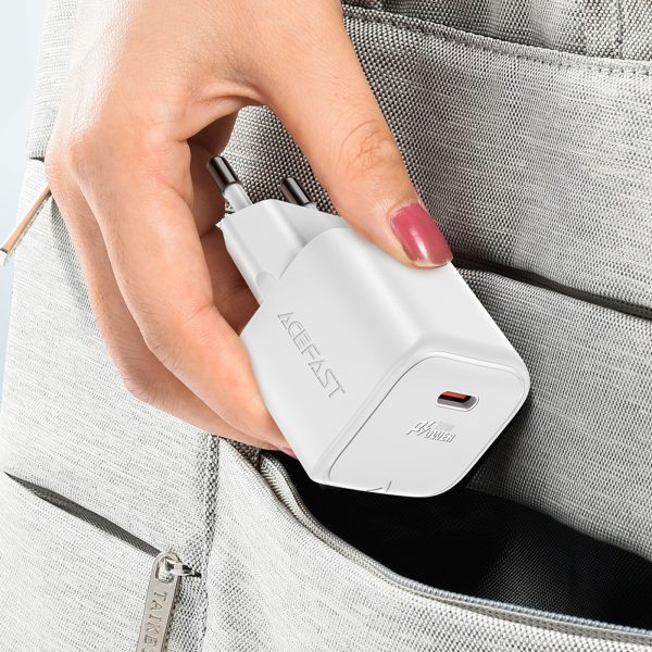 Mini PD 20W Gaan Minia lādētājs + USB-C baltais kabelis