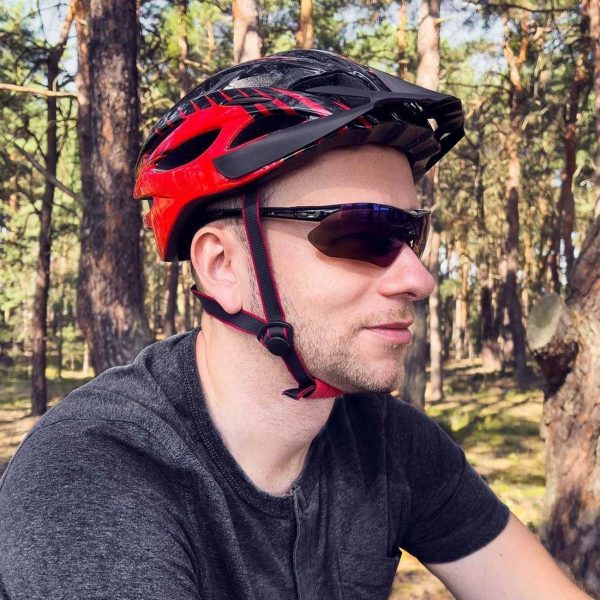 Polarizējošās velosipēdu brilles ar nomaināmu krāsainu stikla komplektu
