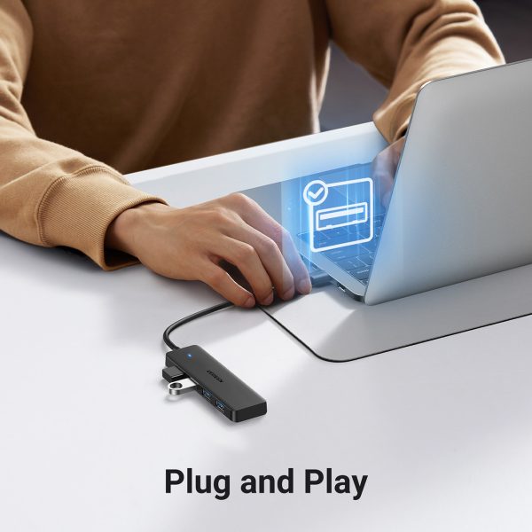 Centra adaptera izplatītājs 4x USB-A 3.0 Port + USB-A 3.0 kabeļa melns