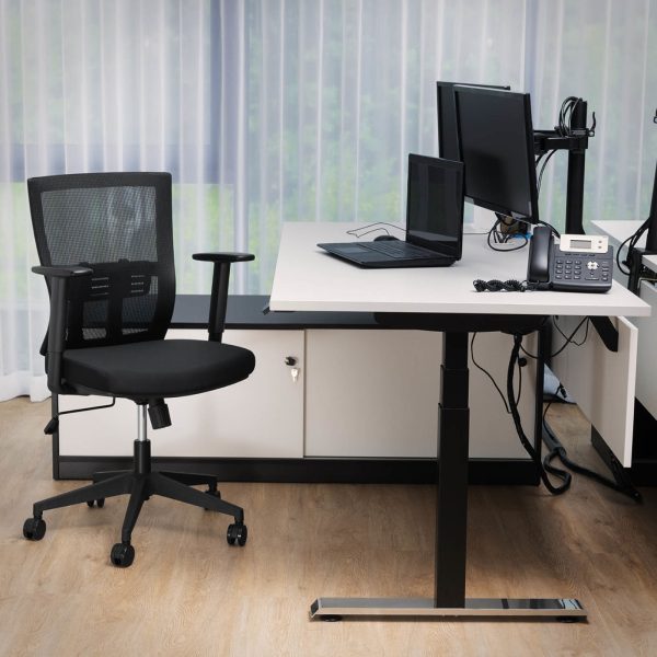 Priekšsēdētāja ergonomiskā biroja priekšsēdētājs ar acu atzveltni un jostas atbalsts Makss. 150 kg