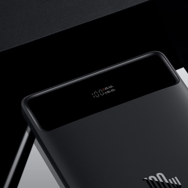 PowerBank 20 000 mAh 2x USB-A 2x USB-C 100W + USB-C kabelis-melns