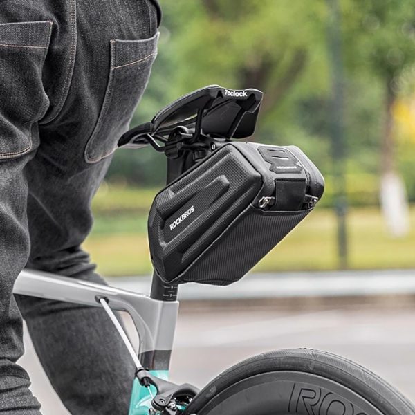 Velosipēdu soma, kas piestiprināta pie segliem, lai iegūtu augstas ātruma blīvējumu 1,8L - melns