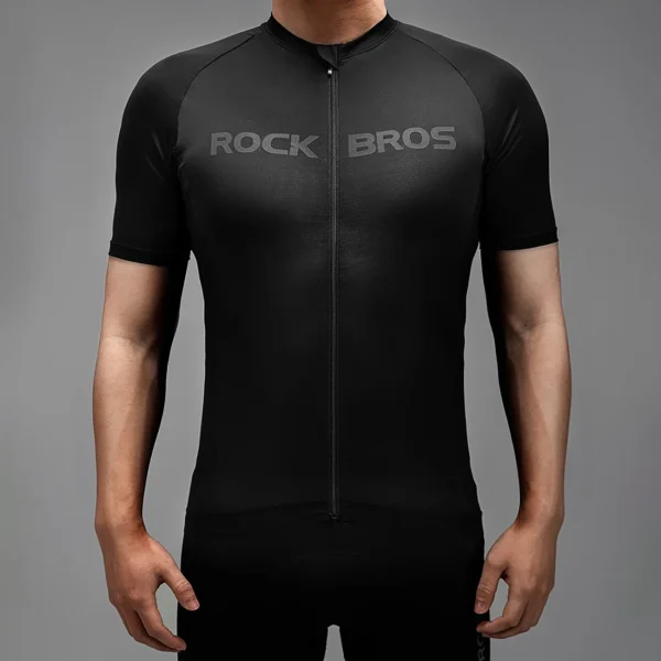 Īsas slīpa velosipēds t -Shirt m -melns