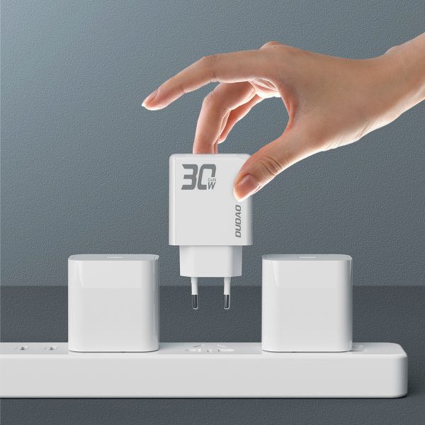 GAN A30EUL 30W USB-A USB-C lādētājs + USB-C kabeļa gaisma-balta