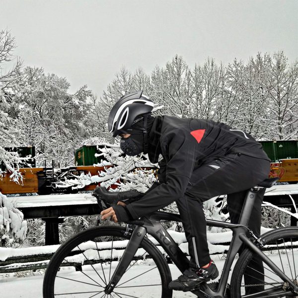 Vēja necaurlaidīga sporta jaka velosipēdu velosipēdu veidošanai līdz -10c izmēram L - melns