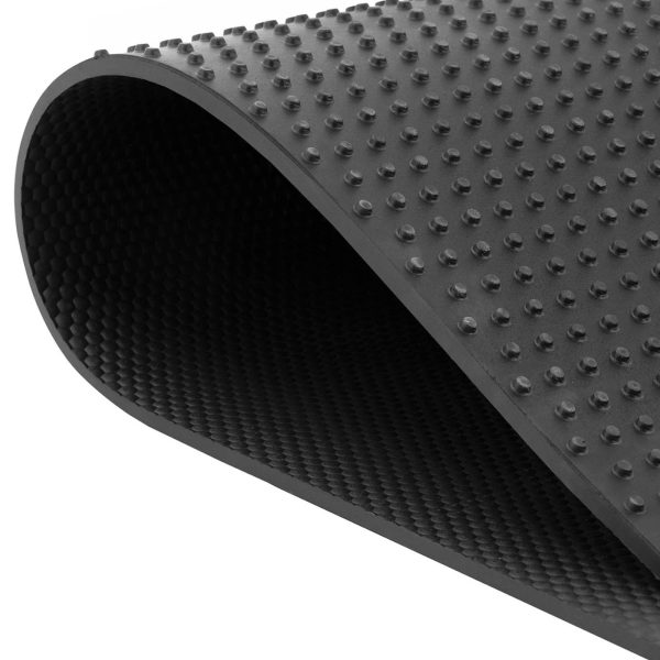 Mat par stabilu kastēm zirgu govju anti -slip ar kanalizācijas cilnēm 182x122 cm