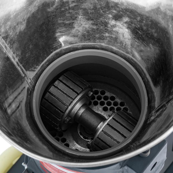Padeves granulators barībai ar 4kW elektromotoru 90-120 kg/h