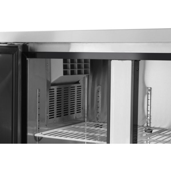 Kitchen Line ledusskapja galds ar darba virsmu, platums 180 cm, -2/+8°C - Hendi 233382