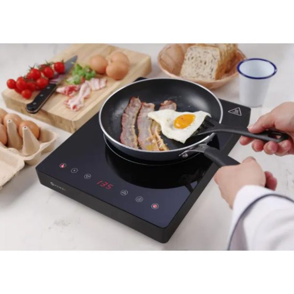 Pārnēsājama indukcijas plīts ar skārienpaneli 1 melnas līnijas sildīšanas lauks 22 cm 2000 W - Hendi 239391