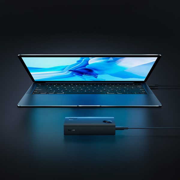 Adaman2 pārnēsājamais akumulators ar displeju 10000mAh 2xUSB USB-C Overseas Edition melns