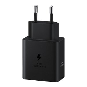 iPhone 16e Enzo Made MagSafe vāciņš — melns