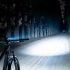 Priekšējais velosipēda lukturis ar lukturīša funkciju, balts, 600lm, IPX6, USB-C, melns