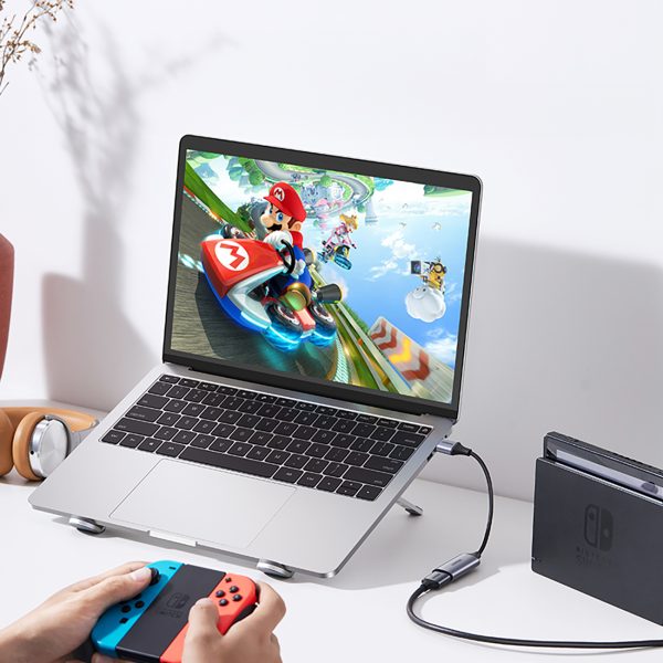 HDMI (sieviešu) - USB-A / USB-C (vīriešu) adapteris - pelēks