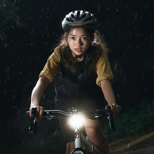 Priekšējais velosipēda lukturis 5000mAh 1500lm IPX6 Garmin un GoPro stiprinājums - melns