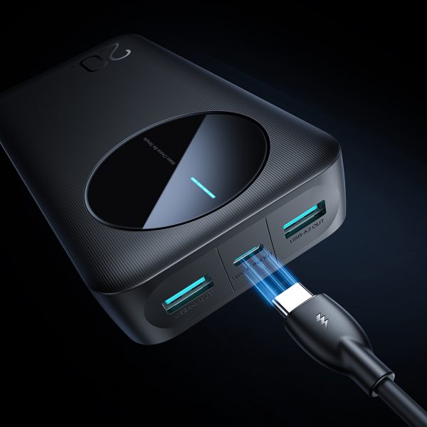 Powerbank JR-PBF14 20000mAh 2.4A 2x USB-A 1x USB-C - melns