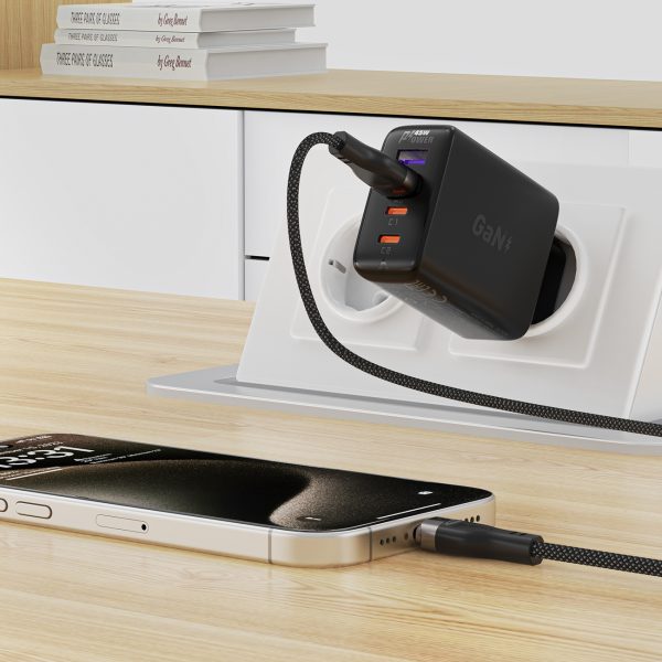 Kabelis USB-A - USB-C 3A ar magnētisku organizatoru 1,2 m - melns