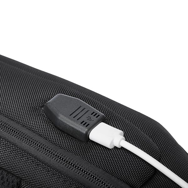 Premium klases viena pleca pretaizdzīšanas pilsētas mugursoma ar organizētāju un USB — melna